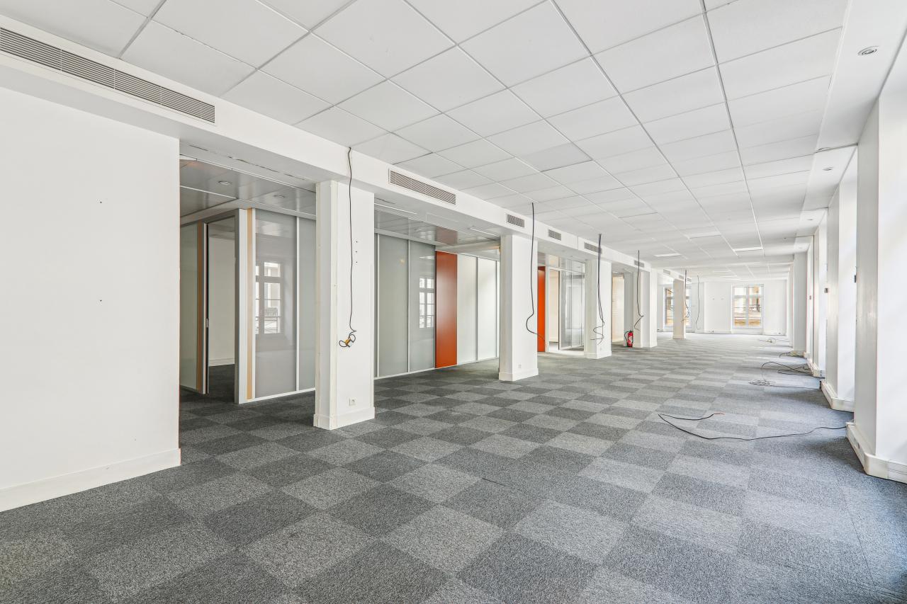 Bureau Paris 1571m² Location bureau Paris OLBUR2530496 7